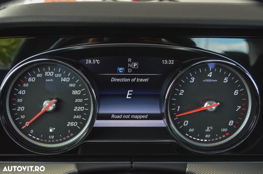 Mercedes-Benz E 200 4MATIC 9G-TRONIC Avantgarde - 18