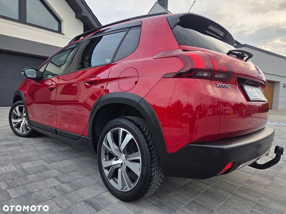 Peugeot 2008 BlueHDi 120 EAT6 Black Edition - 2