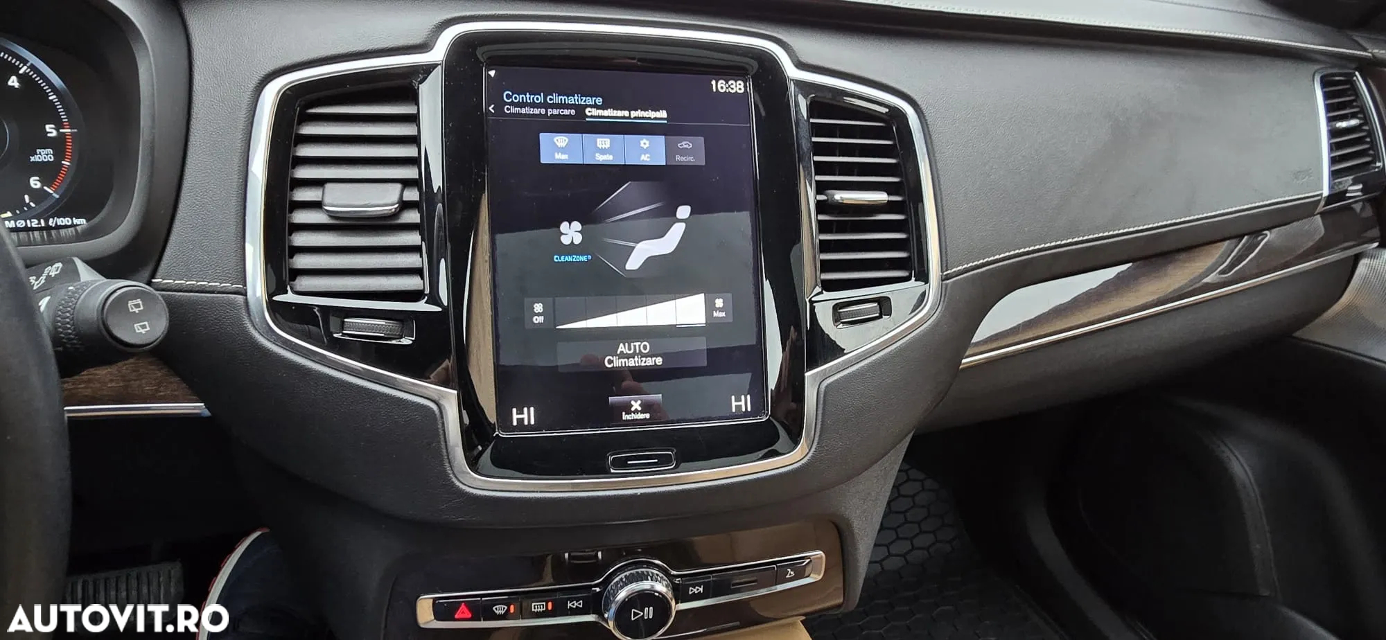 Volvo XC 90 D5 AWD Inscription - 15