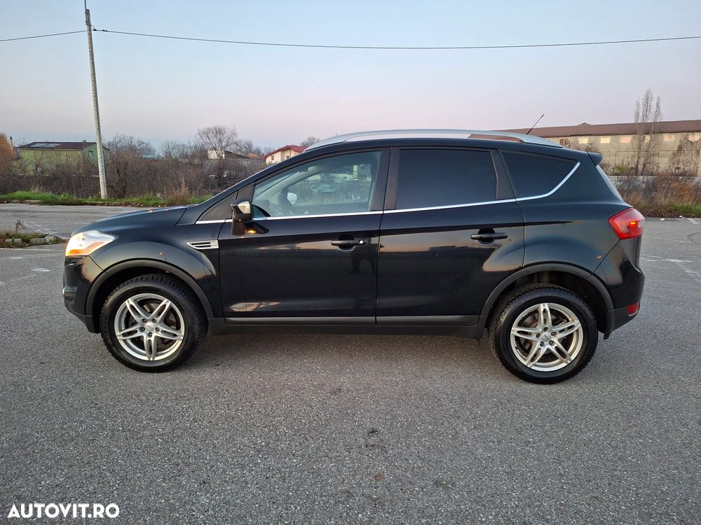 Ford Kuga - 3