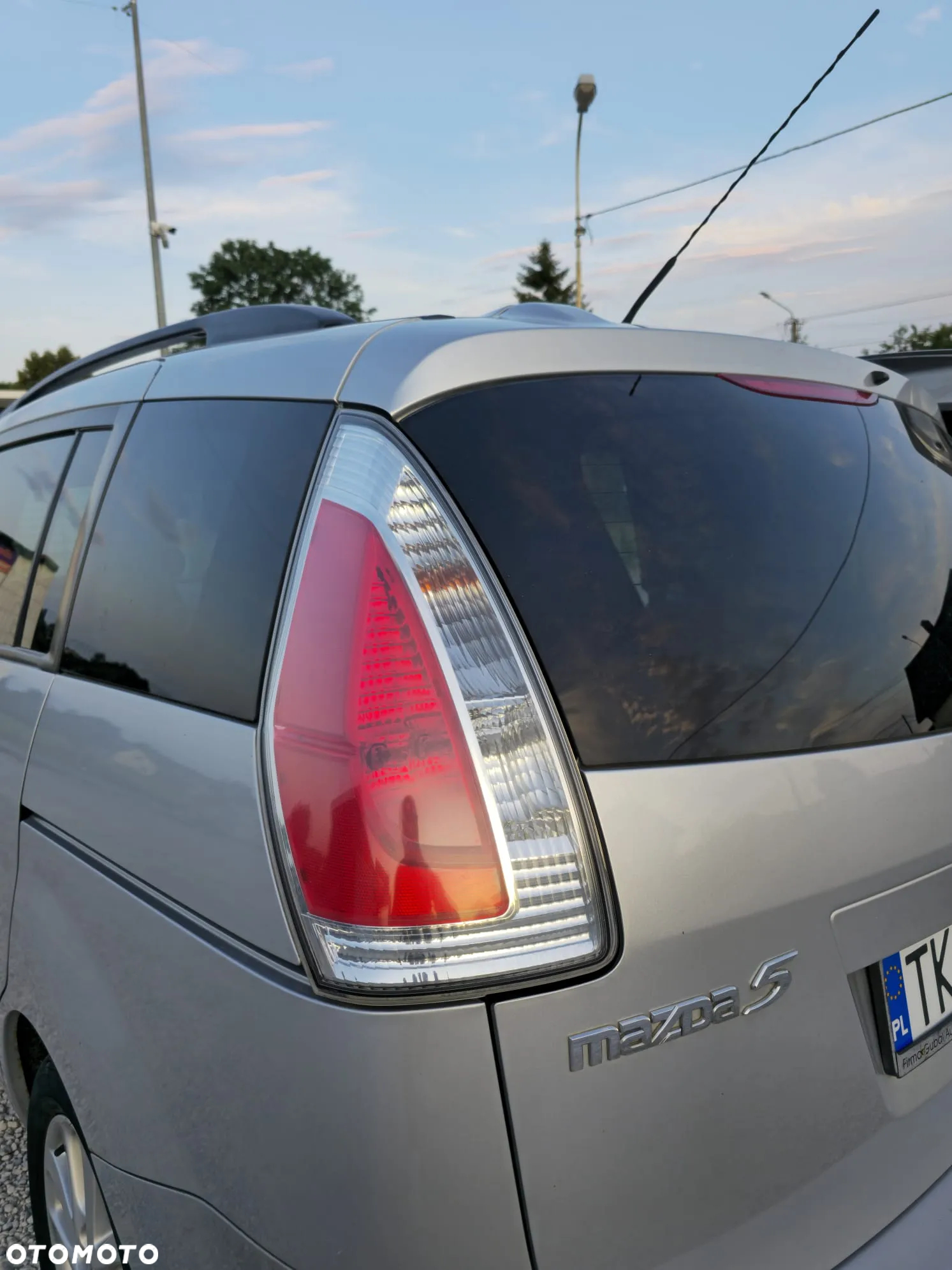 Mazda 5 - 9