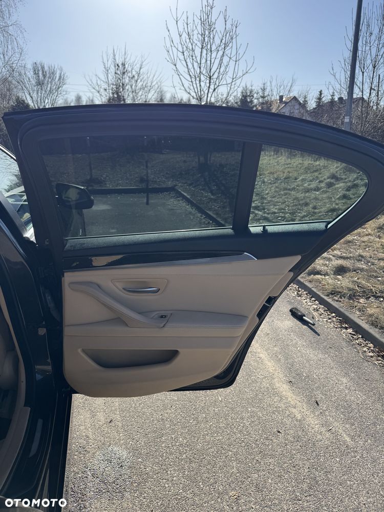 BMW Seria 5 530d - 22