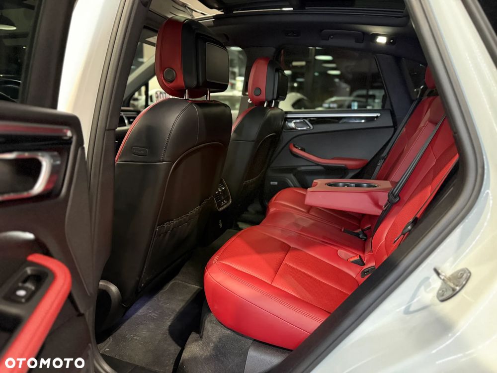 Porsche Macan S - 26