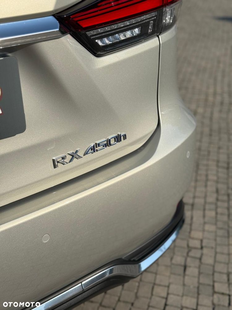 Lexus RX - 18