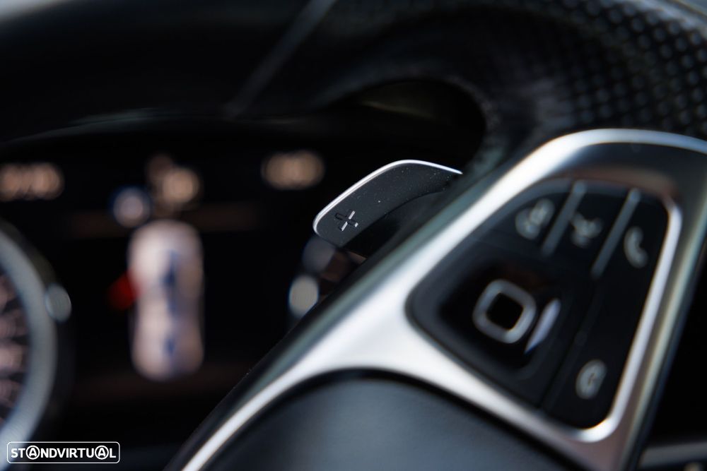 Mercedes-Benz E 220 d AMG Line - 27