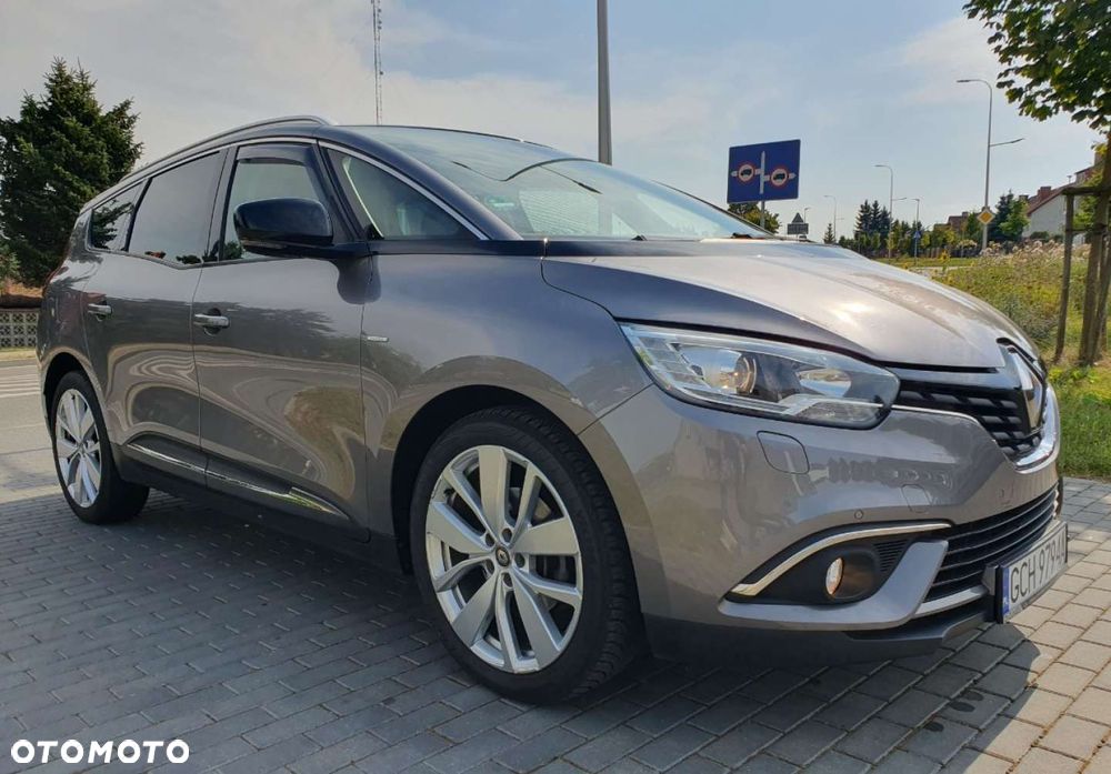 Renault Grand Scenic - 14