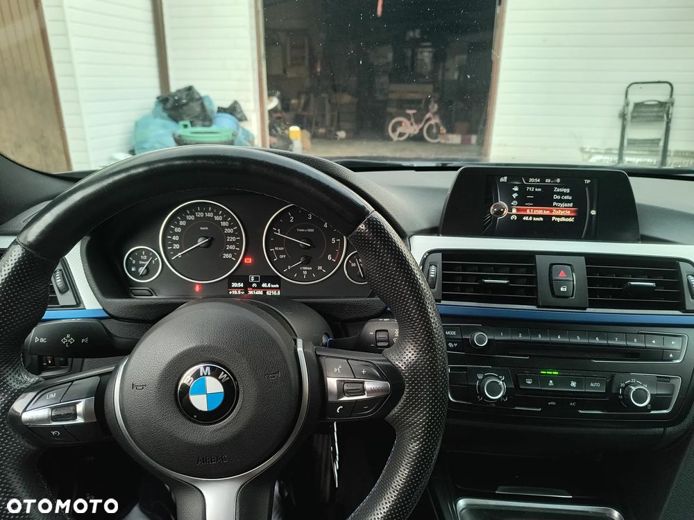 BMW Seria 3 318d xDrive M Sport - 20