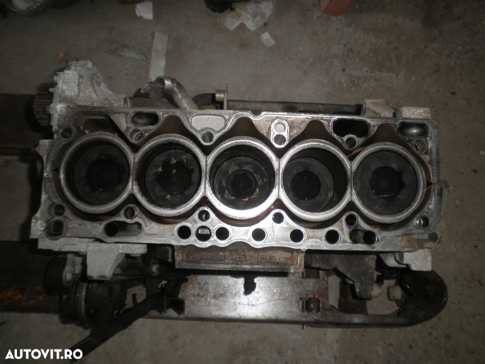 Bloc motor ambielat Volvo S60 2.0 D 134CP 2014 D5204T7 - 2