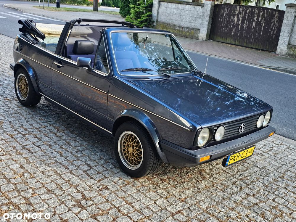 Volkswagen Golf Cabriolet 1.8 GL - 1