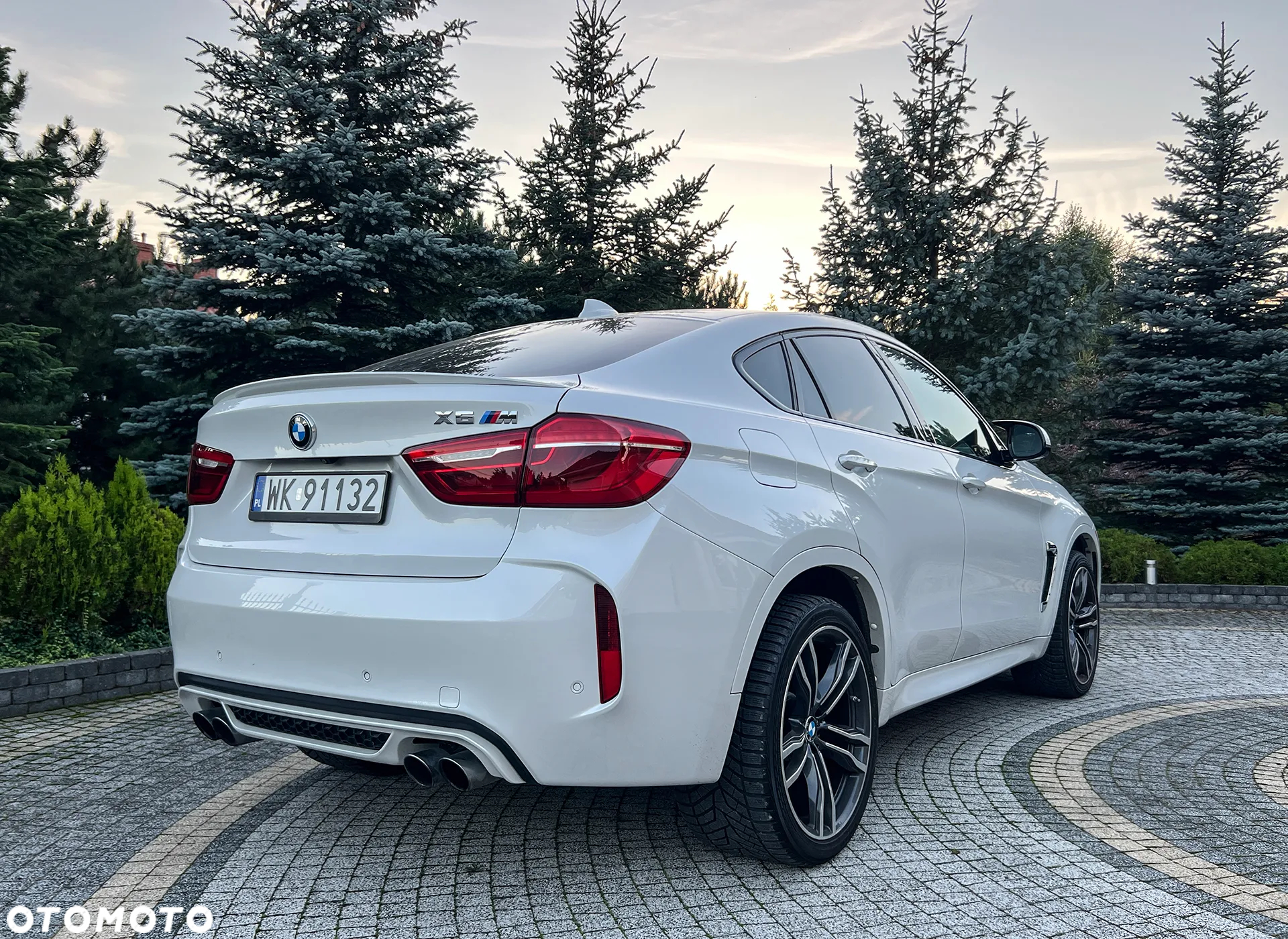 BMW X6M Standard - 10