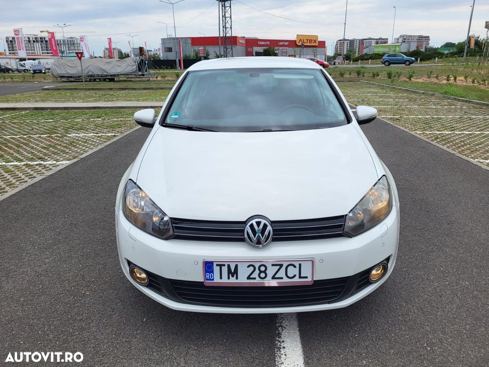 Volkswagen Golf - 2