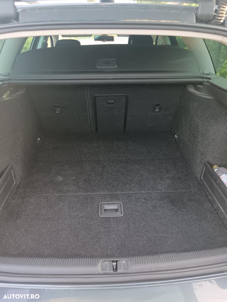 Volkswagen Passat Variant 2.0 TDI BlueMotion Technology DSG Trendline - 8