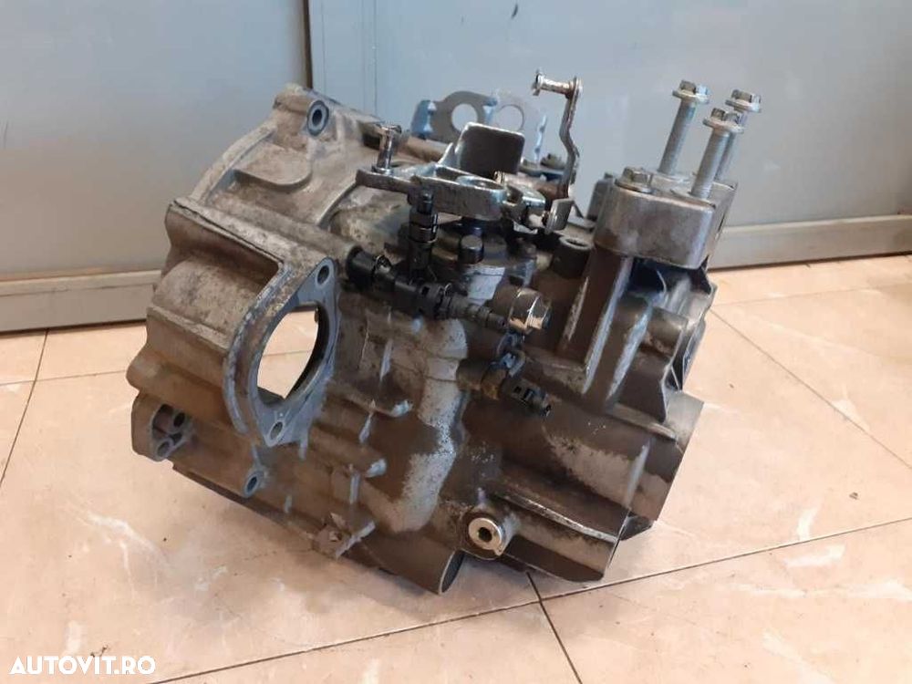 Cutie de viteze VW Touran 2.0 TDI; 6 Trepte; NFU; 2010-2018 - 3