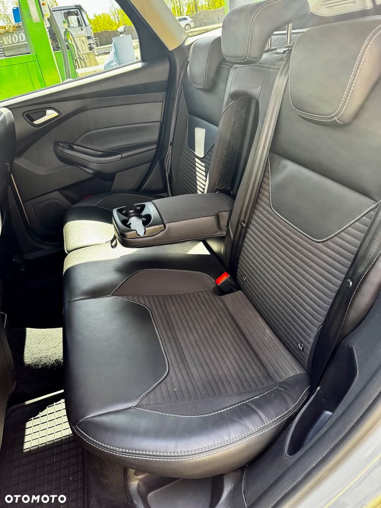 Ford Focus 1.0 EcoBoost Start-Stopp-System TITANIUM STYLE - 8