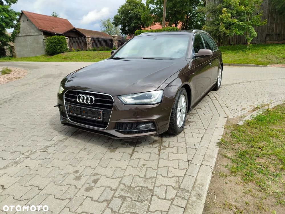 Audi A4 Avant 2.0 TDI DPF clean diesel quattro S tronic S line Sportpaket - 28