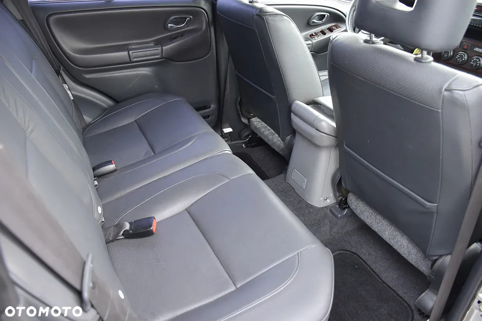 Suzuki Grand Vitara 2.0 TD Limited - 32