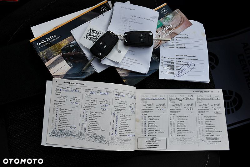 Opel Zafira 1.4 T Cosmo - 36