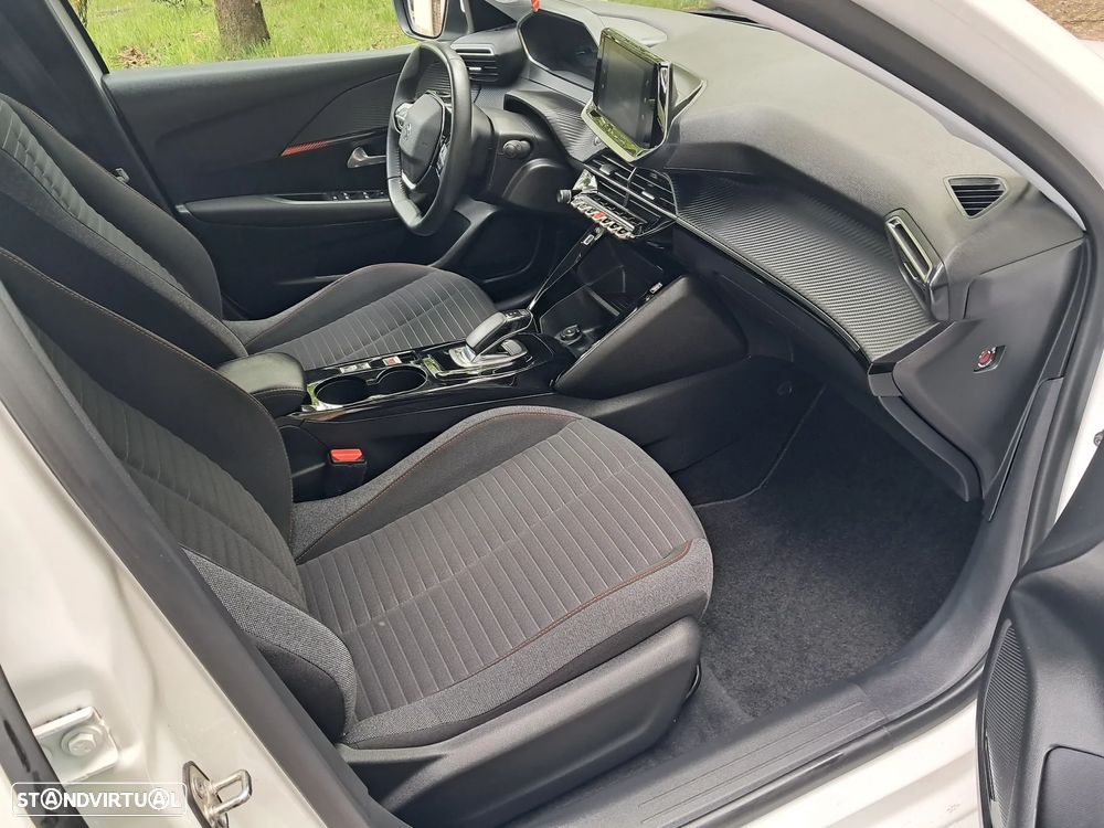Peugeot e-208 Allure Pack - 7