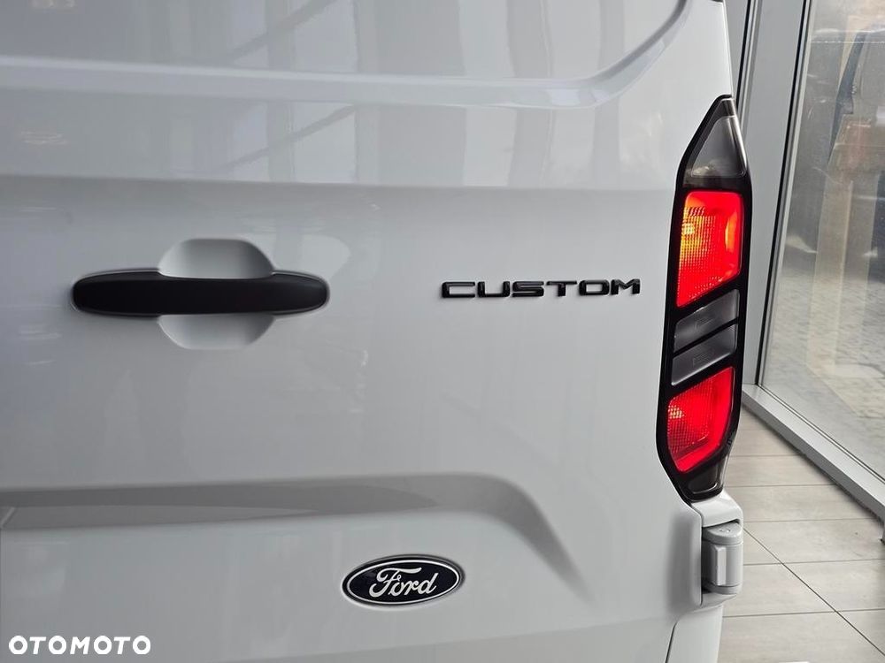 Ford Transit Custom 2.0 EcoBlue 320 L2H1 Trend Automat - 27