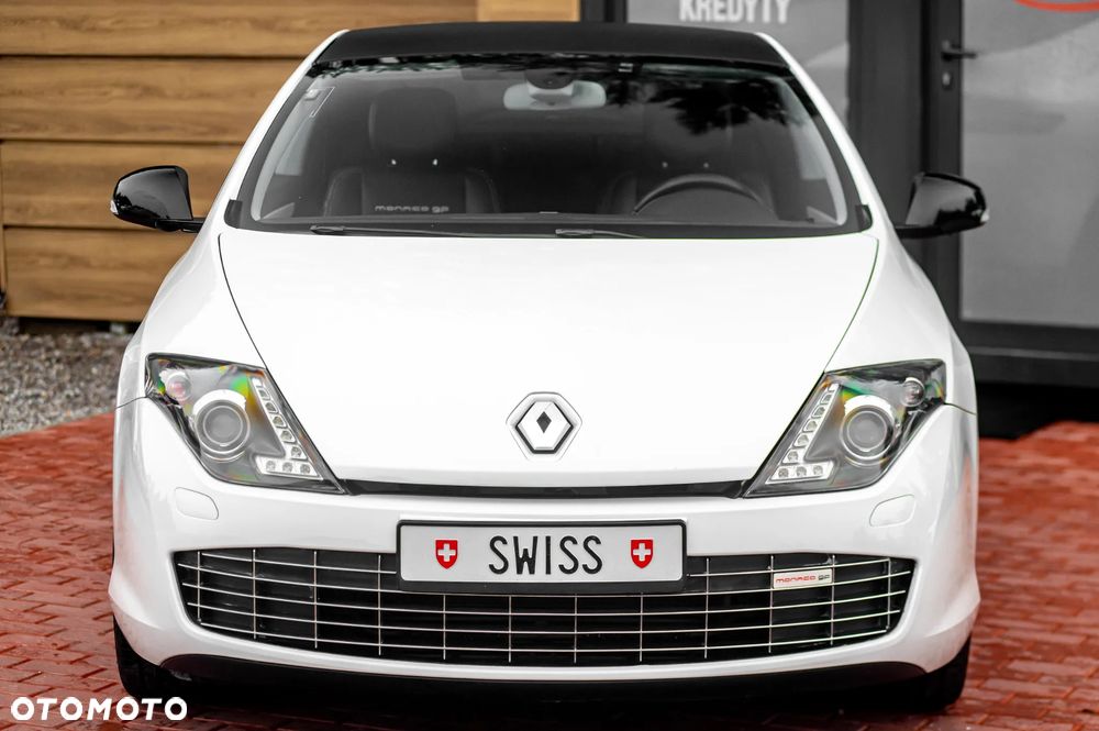 Renault Laguna 2012 photo 4