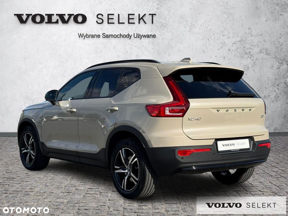 Volvo XC 40 - 7