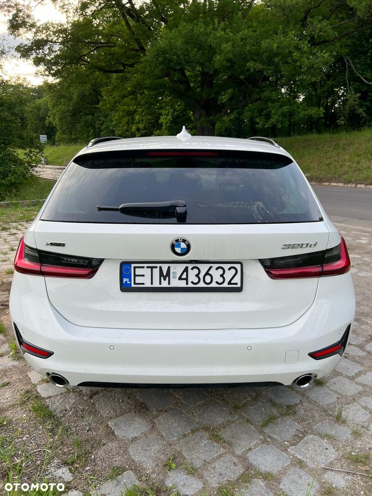 BMW Seria 3 320d mHEV - 3