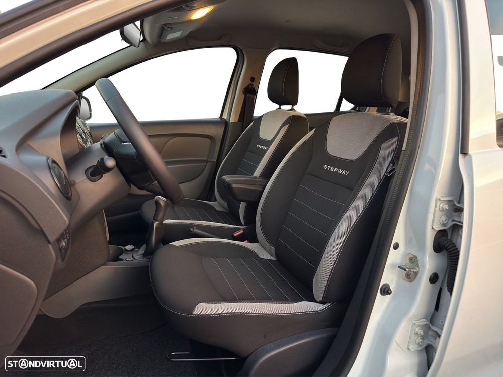 Dacia Sandero 0.9 TCe Stepway Bi-Fuel - 5