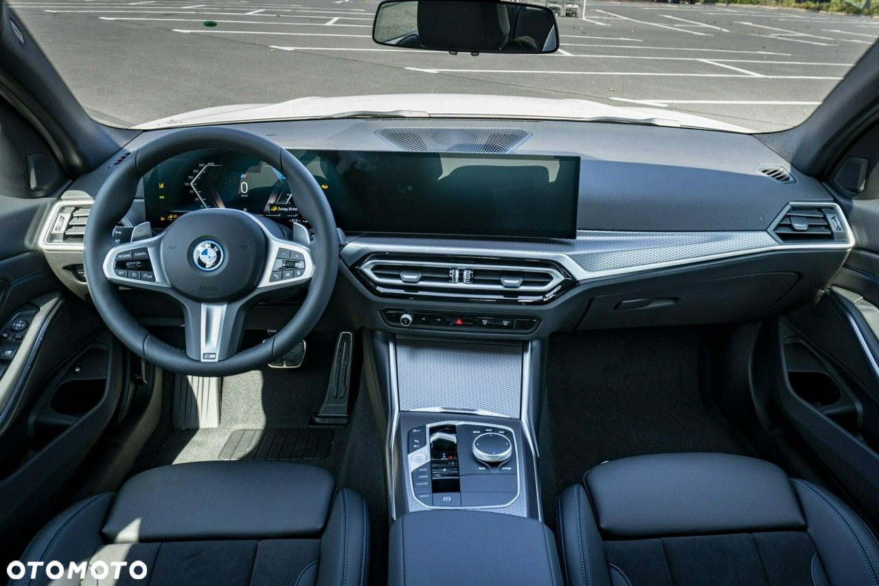 BMW Seria 3 - 12