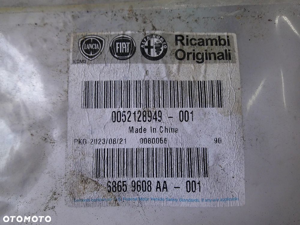 fiat panda iii 3 12r- szyba tył prawa karoseryjna nowa oryginał 2 rok - 2