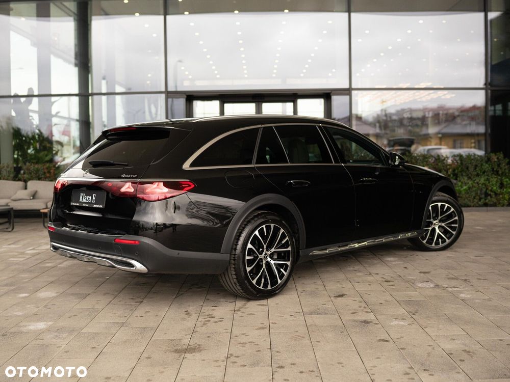 Mercedes-Benz Klasa E - 4