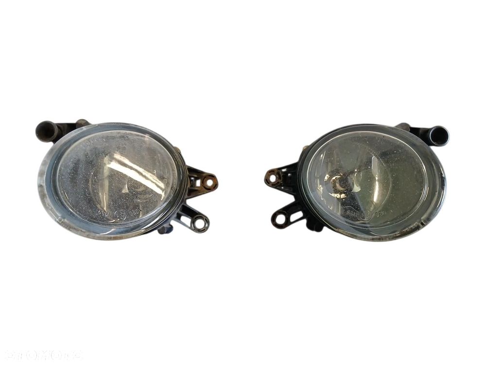 HALOGEN LEWY PRAWY AUDI A4 B6 HALOGEN LEWY PRAWY 08051540 A4 B6 - 1