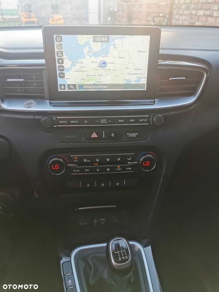 Kia Ceed 1.4 T-GDI GT-Line - 8