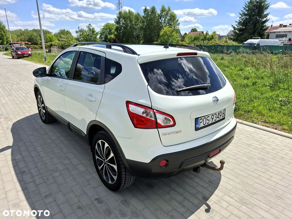 Nissan Qashqai 1.6 dCi 4 x 4 DPF Start/Stop tekna - 3
