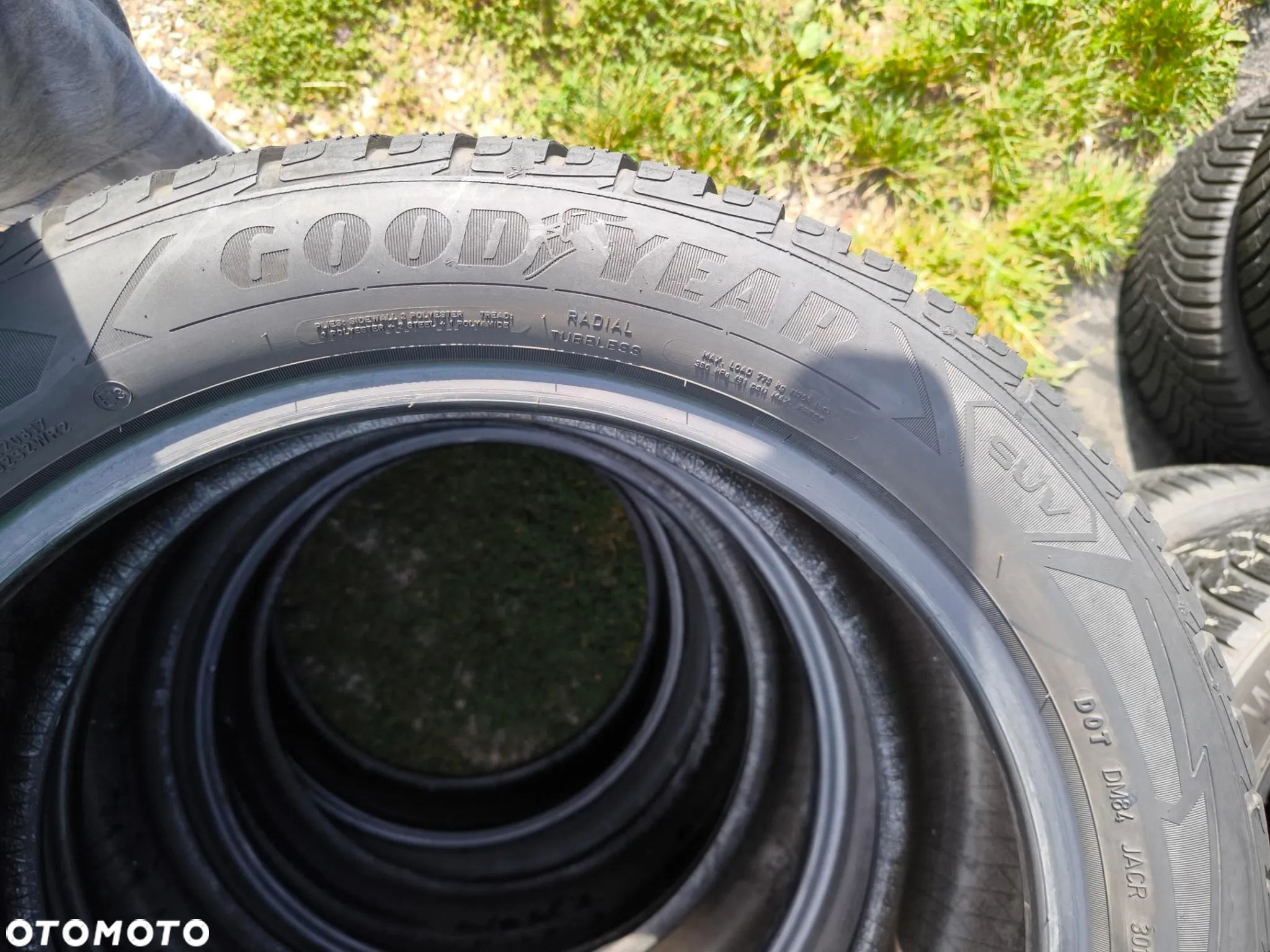 4 sztuki Opony ZIMOWE 235 50 19 GOODYEAR Ultra Grip SUV ŁADNE- 6mm Montaż Gratis! - 13