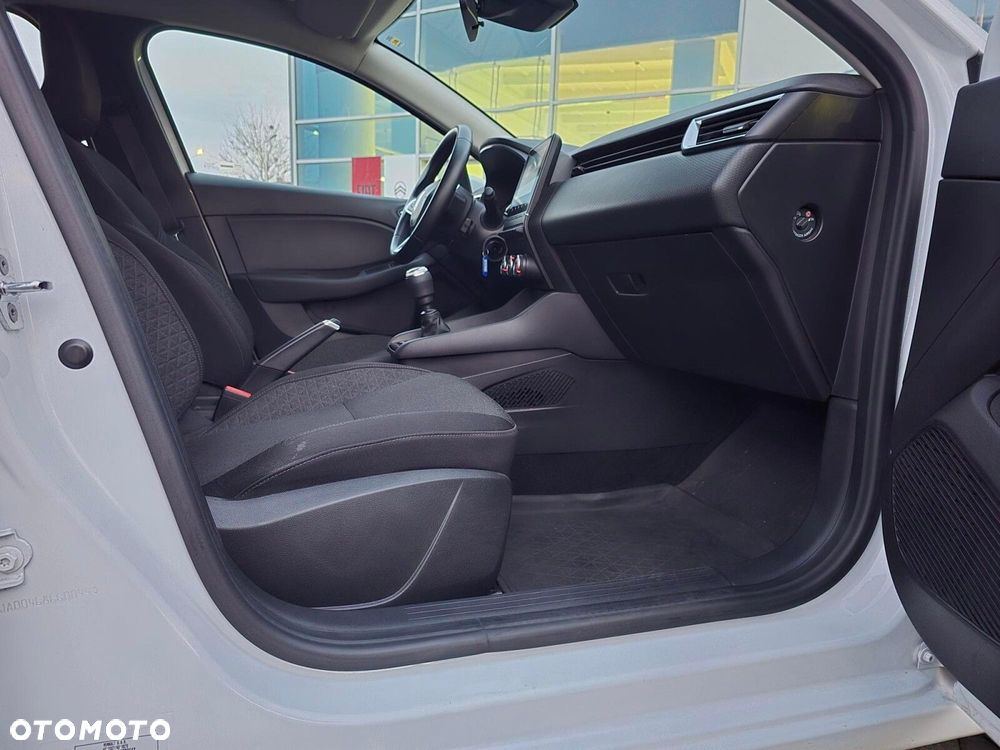 Renault Clio 1.0 TCe Equilibre - 16