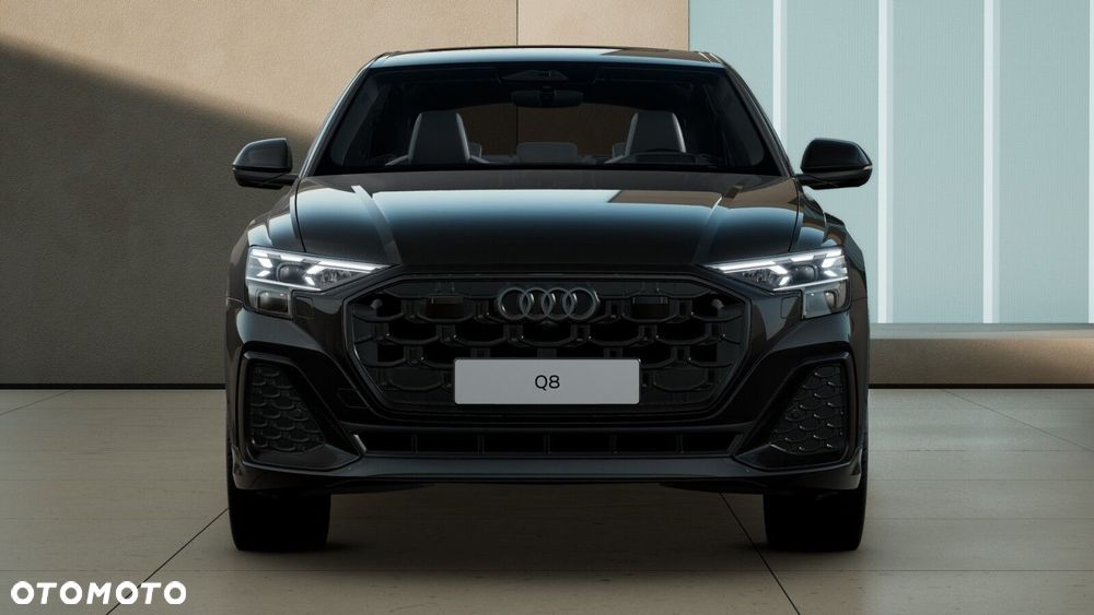 Audi Q8 - 8