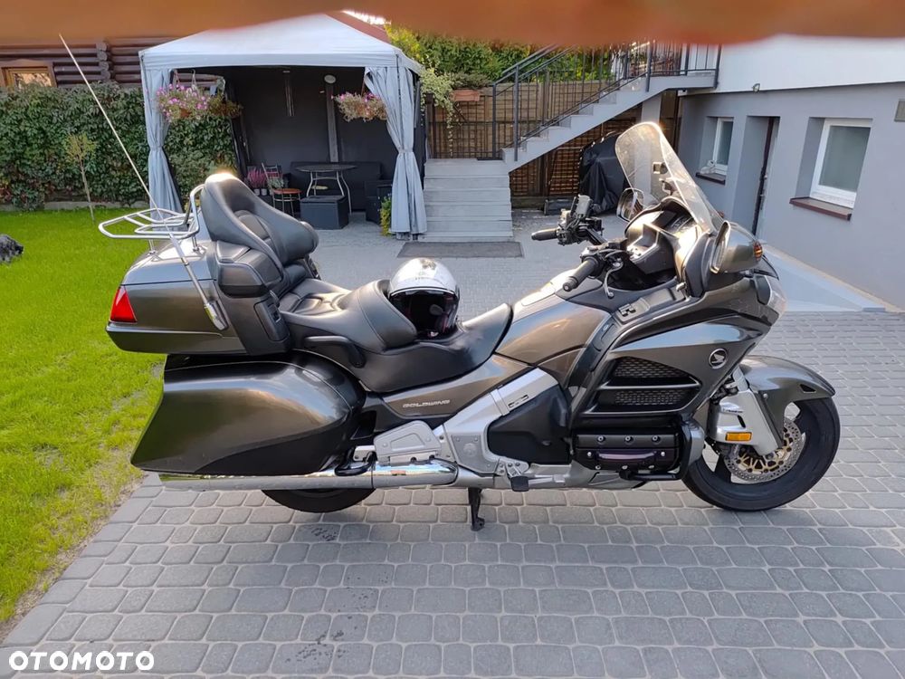 Honda GL - 2
