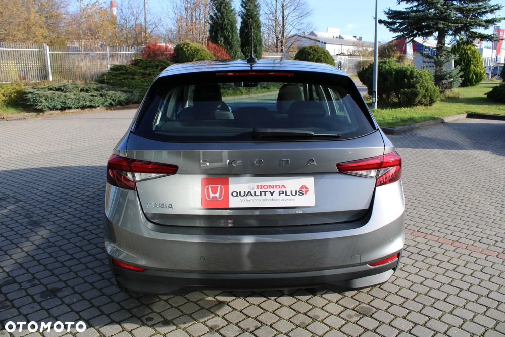 Skoda Fabia 1.0 TSI Selection DSG - 5