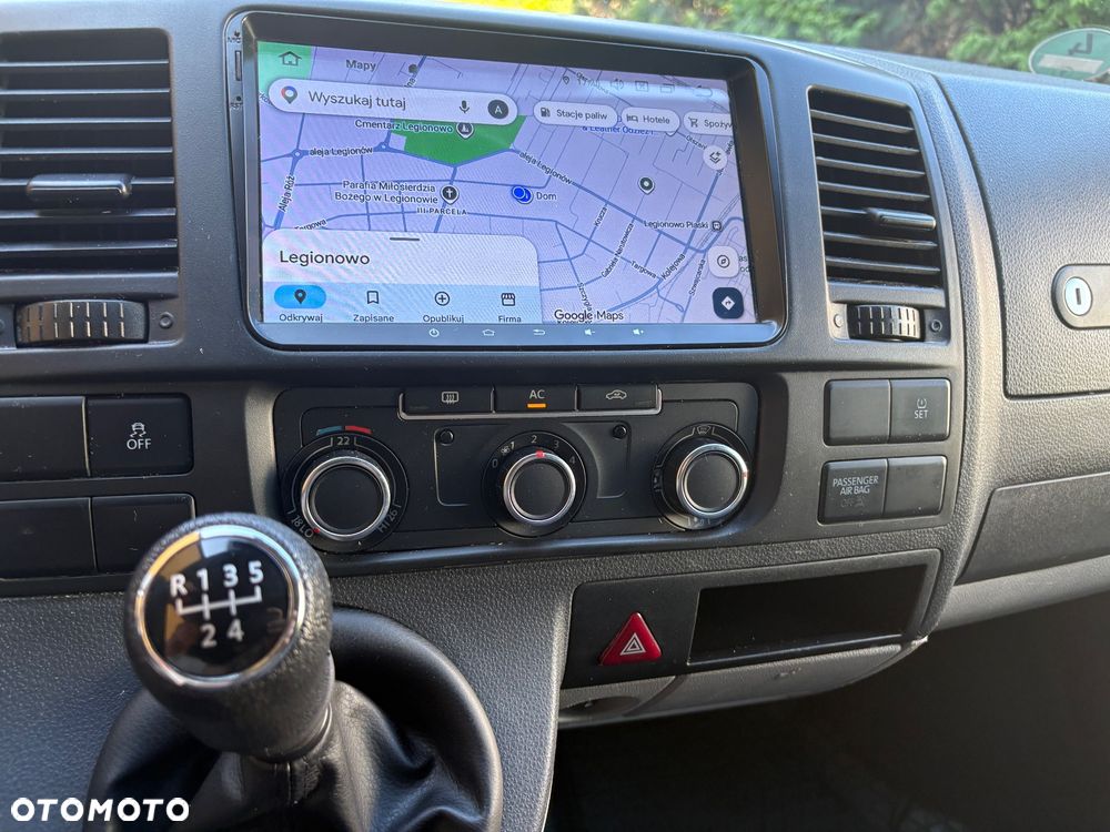 Volkswagen Transporter - 11