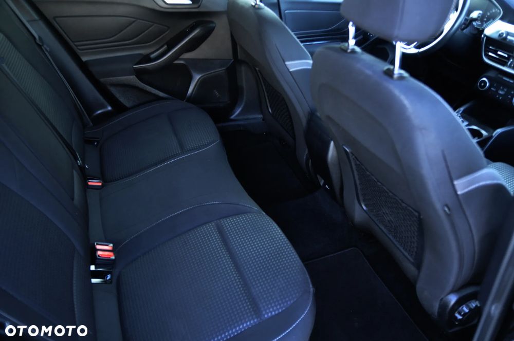 Ford Focus 2.0 EcoBlue Active Business - 7