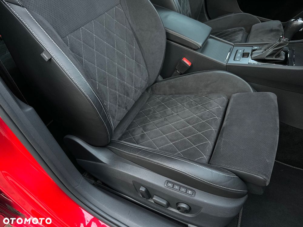 Skoda Superb 2.0 TSI Sportline DSG - 9