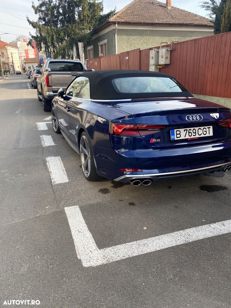Audi S5 - 4