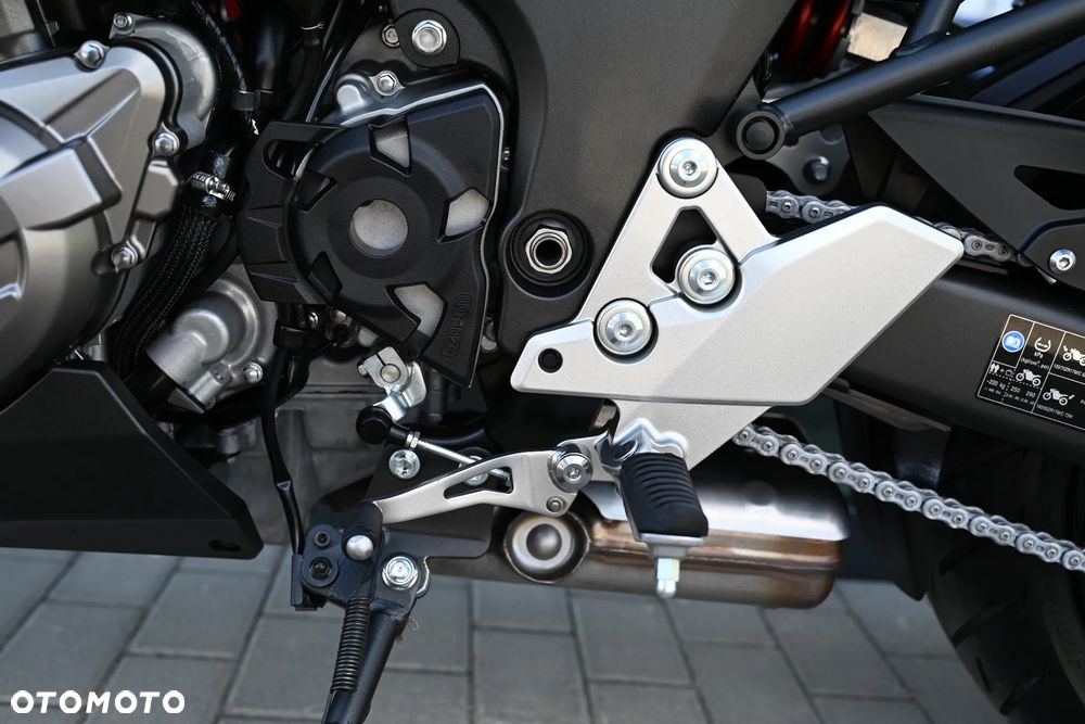 Kawasaki Versys 1000 - 32