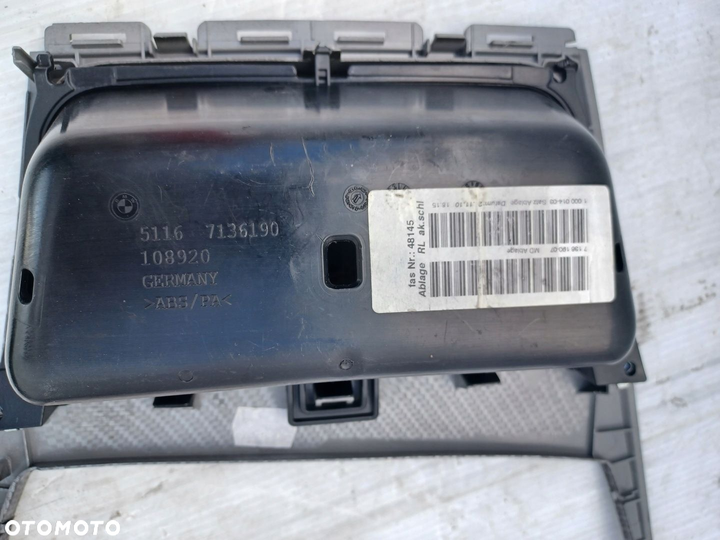 BMW 1 E81 E87 E82 E88 SCHOWEK DEKOR RAMKA PANEL 7136190 - 4