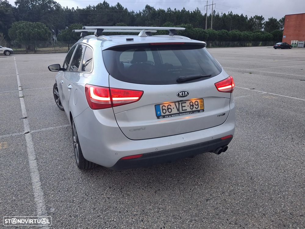 Kia Ceed SW 1.0 T-GDI GT Line - 5