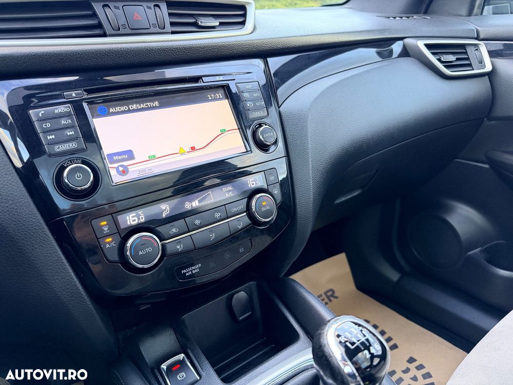 Nissan Qashqai 1.6 DCI ALL-MODE 4x4i TEKNA - 18