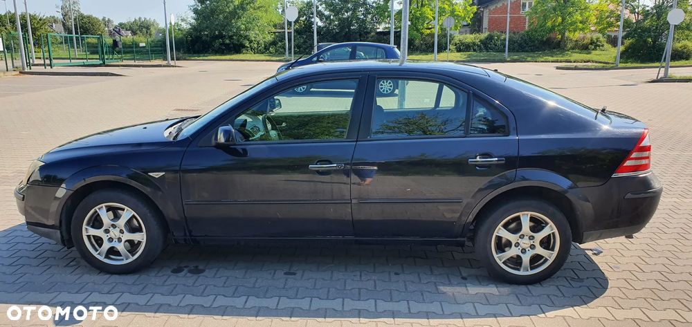Ford Mondeo 1.8 X - 7