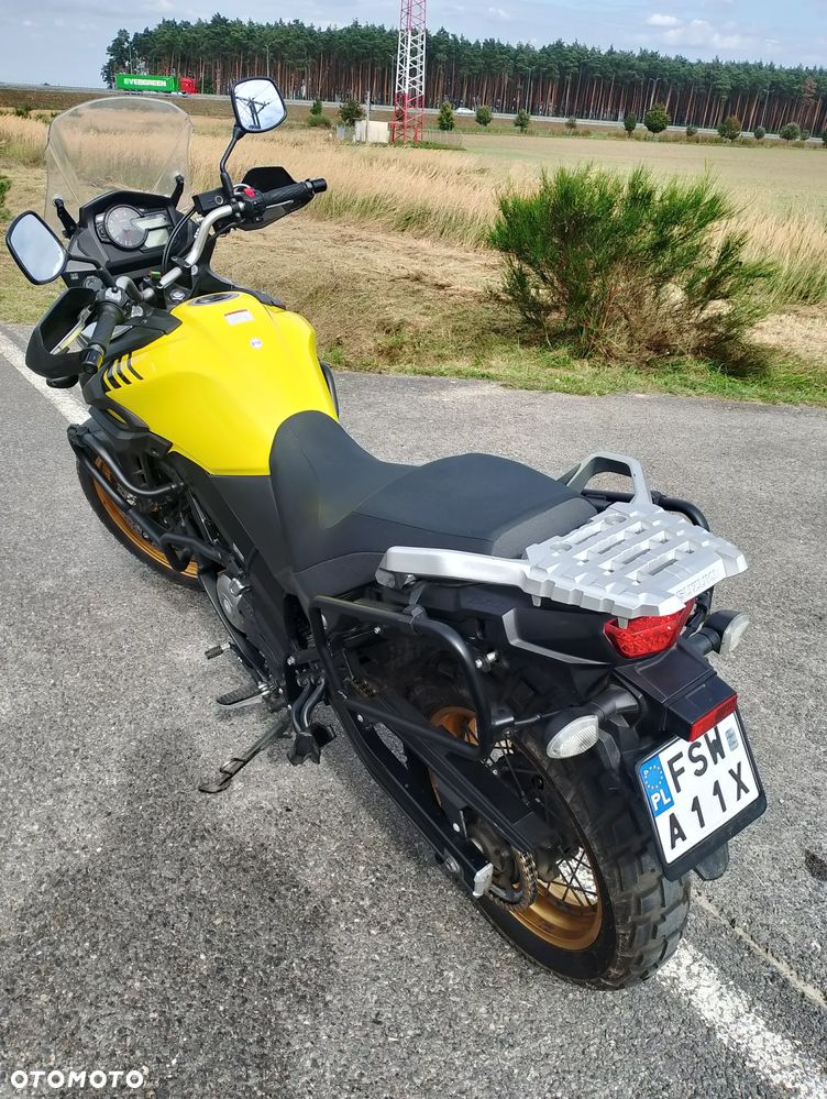 Suzuki V-STROM - 11