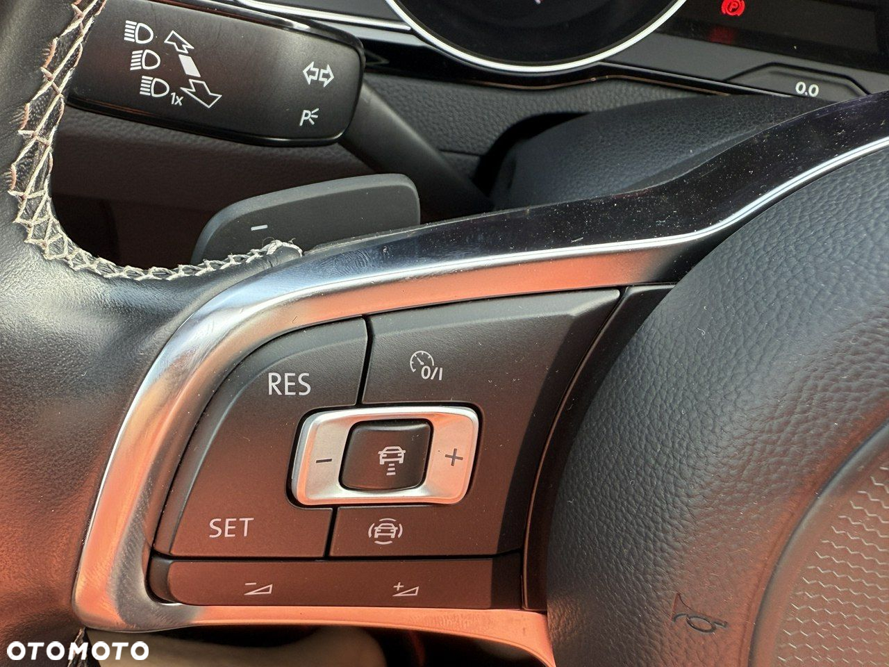 Volkswagen Passat - 30