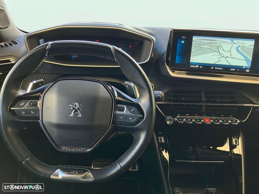 Peugeot 2008 1.2 PureTech GT Line EAT8 - 11